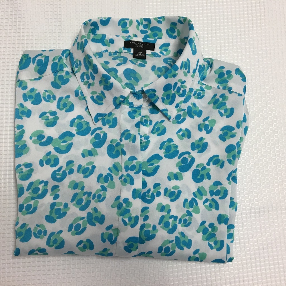 Ann Taylor Colored Leopard Print Button Down Shirt - image 5